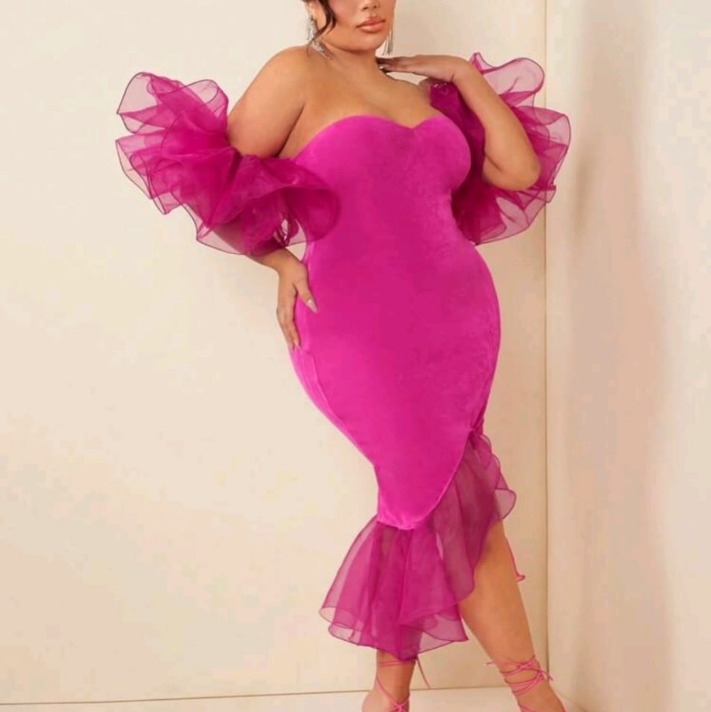 Pink Ruffled Mermaid Off Shoulder Dress - Picture 3 of 9